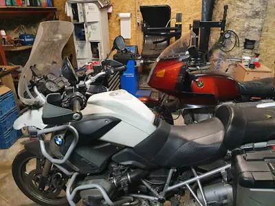 FMG Motors Feliks Gjunter